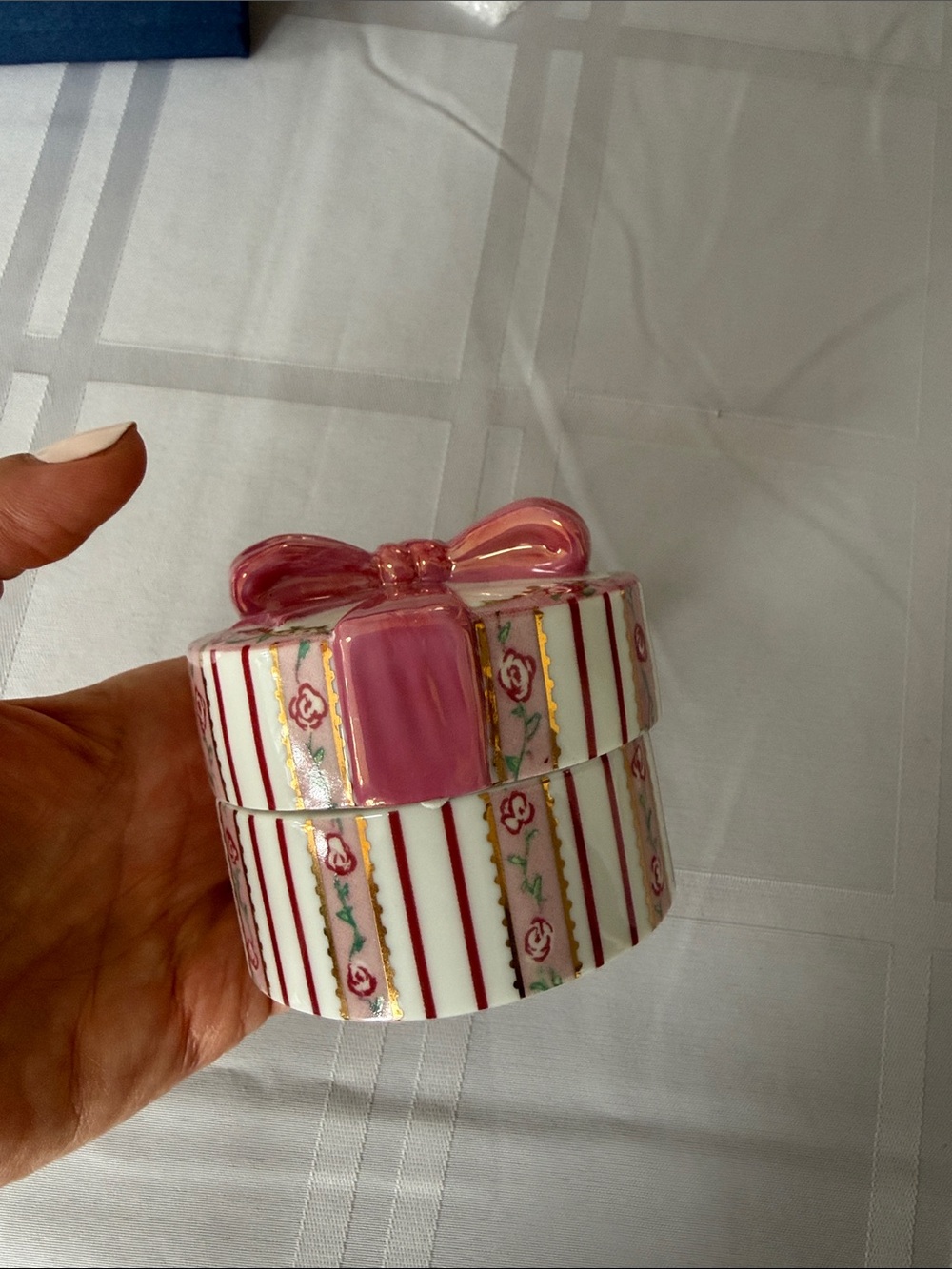 Porcelain Music Trinket Box in Pink Velvet Interior